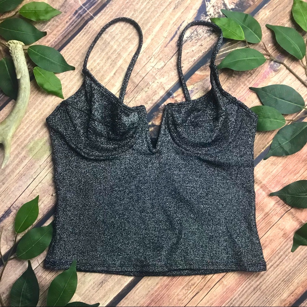 Judy’s Vintage Y2K Size Small Underwire V Cut Metallic Crop Tank Top